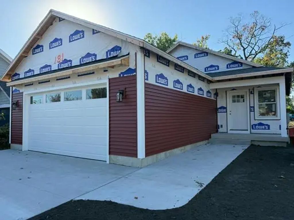 181 Irwin Avenue, Muskegon
