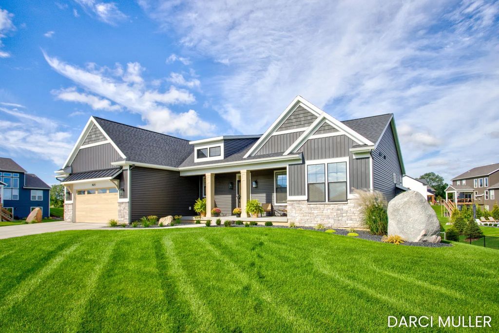8025 Erie Drive, Byron Center