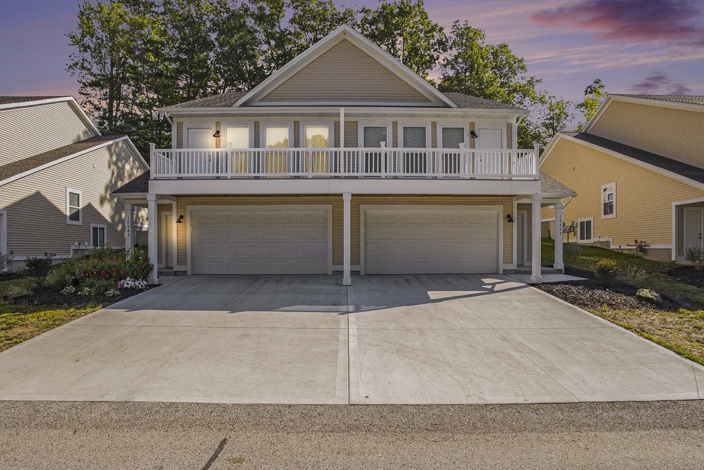 17539 Beechwood Lane, Spring Lake