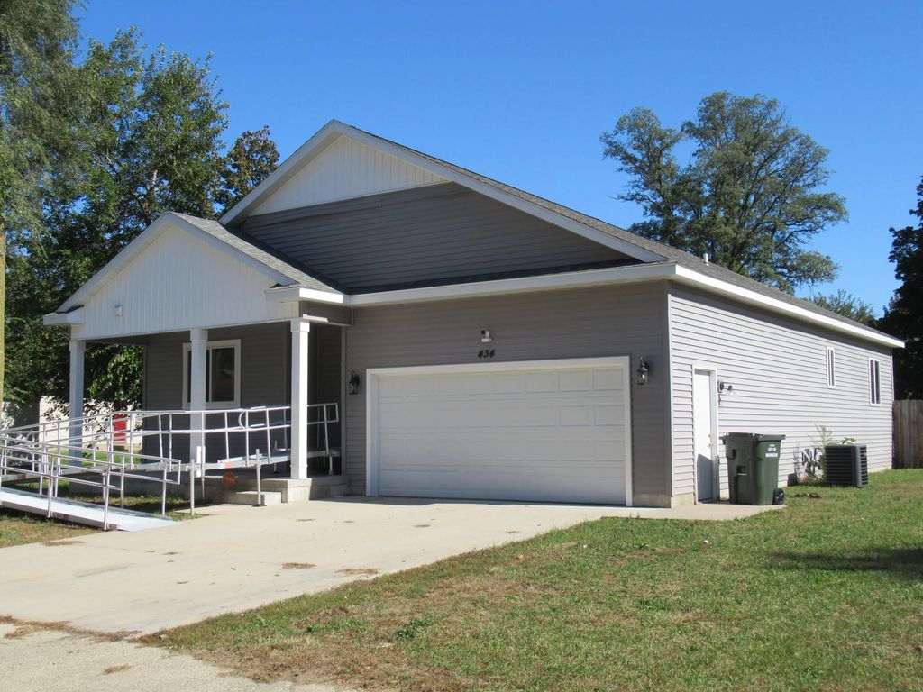 434 Abbey Street, Muskegon