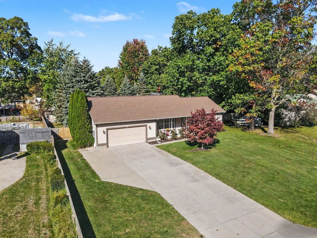 3872 Forest Edge Road, Muskegon