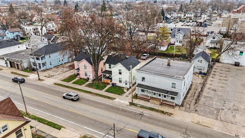 1230 Alpine Avenue, Grand Rapids