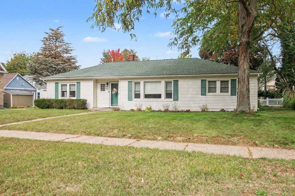 311 S Haven Street, South Haven