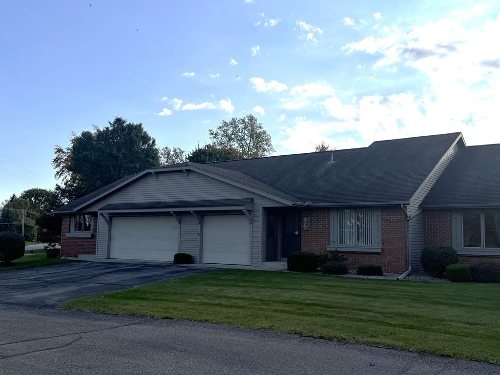 286 Molen Drive, Zeeland