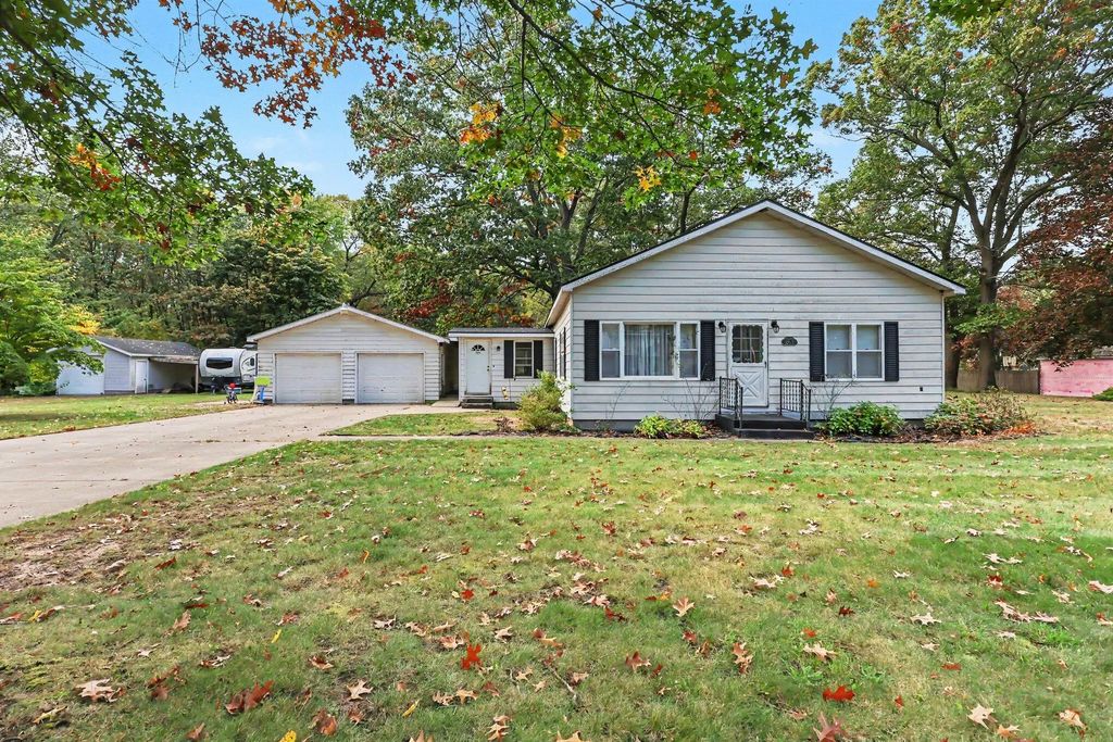 263 N Sheridan Road, Muskegon