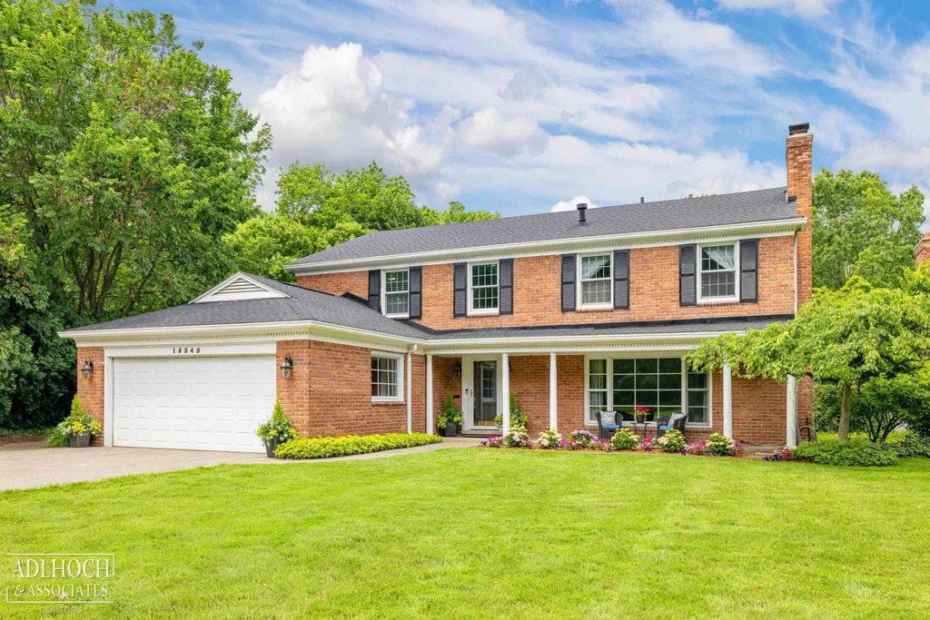 15345 Windmill Pointe Road, Grosse Pointe Park