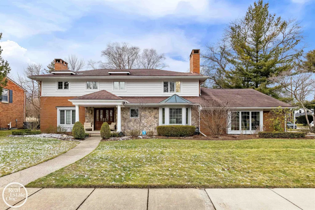 535 Ballantyne Road, Grosse Pointe Shores