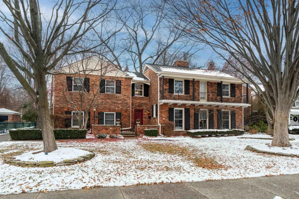 1003 Bedford Road, Grosse Pointe Park