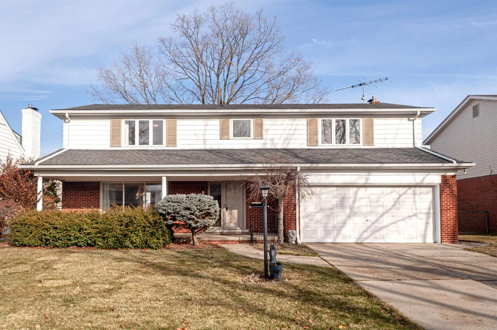 1376 Edmundton Drive, Grosse Pointe Woods