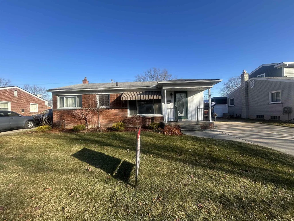 29824 Manhattan Street, Saint Clair Shores