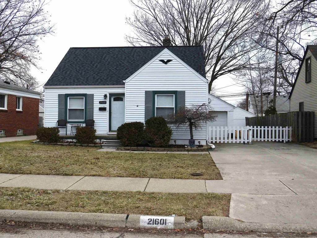 21601 Kramer Street, Saint Clair Shores