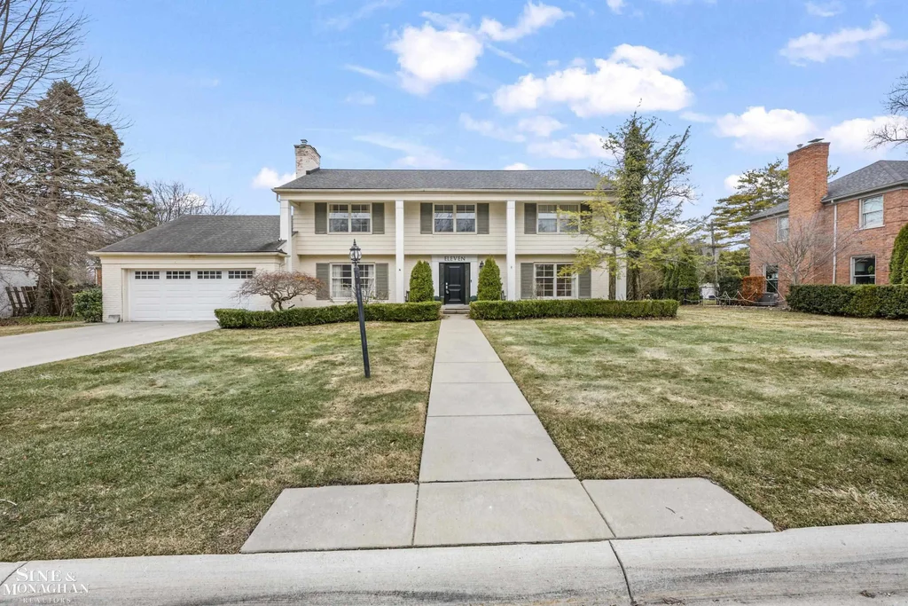 11 Wellington Place, Grosse Pointe