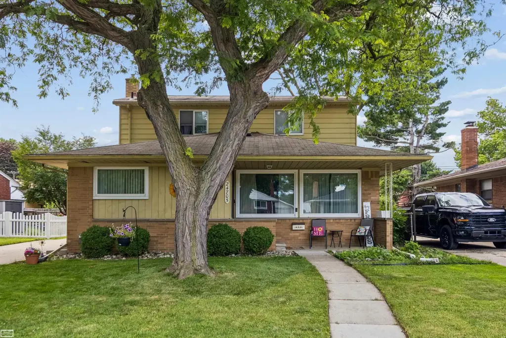 24705 Culver Street, Saint Clair Shores