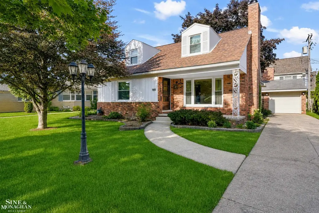 20631 Wedgewood Drive, Grosse Pointe Woods