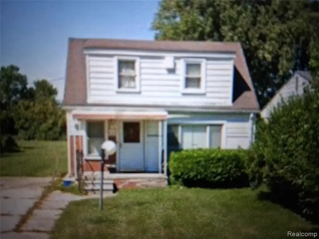 32409 Robeson Street, Saint Clair Shores