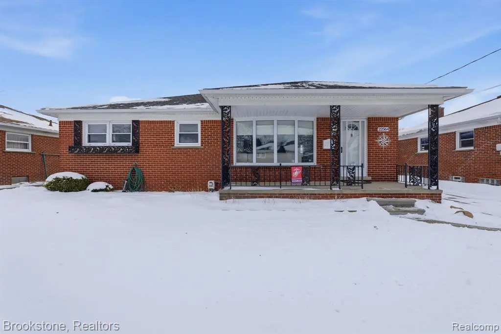 22564 Shorewood Drive, Saint Clair Shores