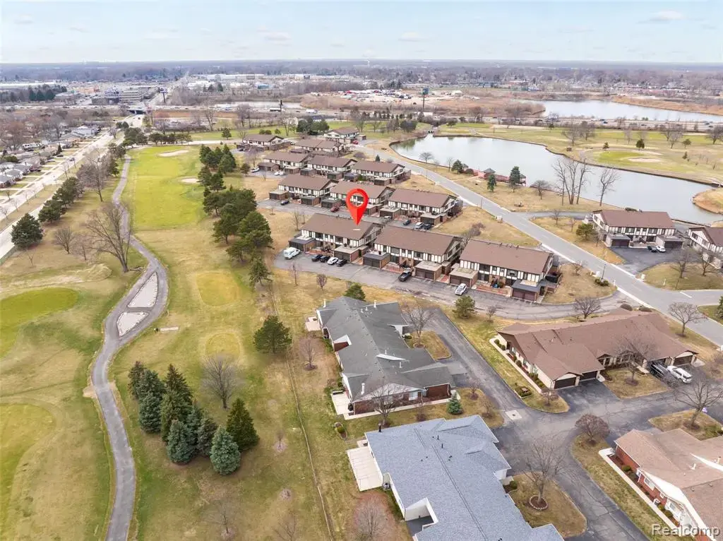 517 Country Club Drive, Saint Clair Shores