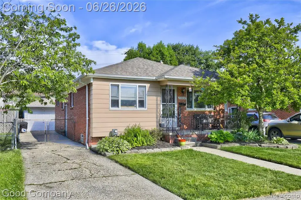 22626 Harmon Street, Saint Clair Shores