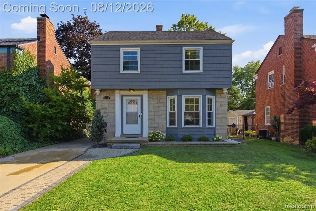 2073 Van Antwerp Street, Grosse Pointe Woods