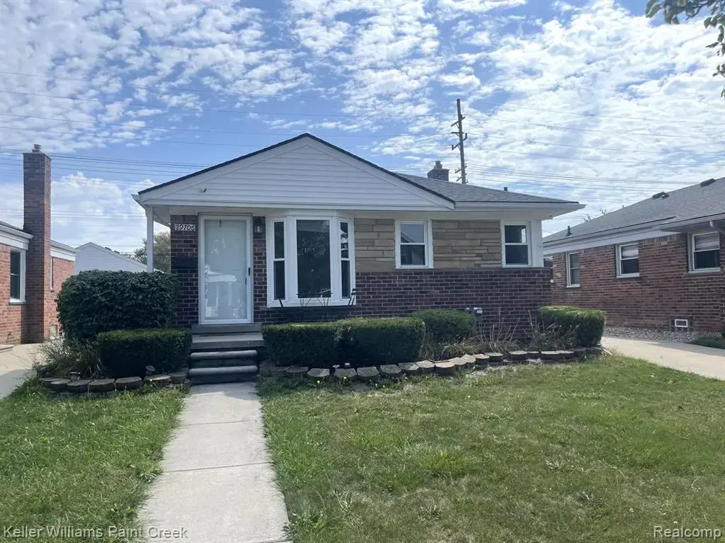 29706 Taylor Street, Saint Clair Shores