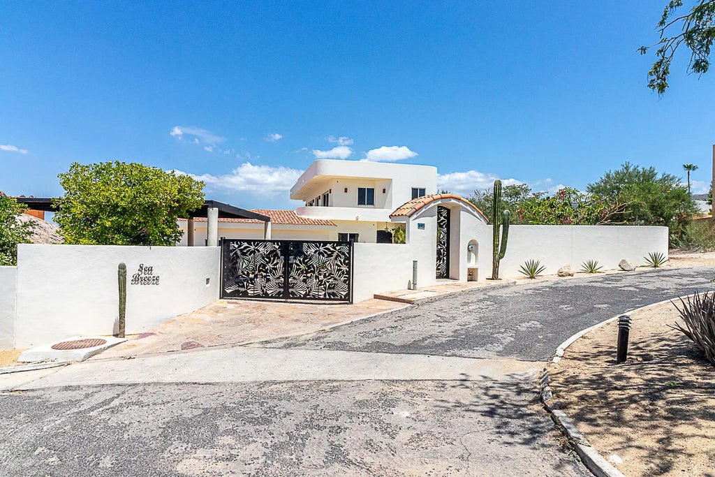 148 Paseo De Las Misiones Casa Sea Breeze, Cabo Corridor