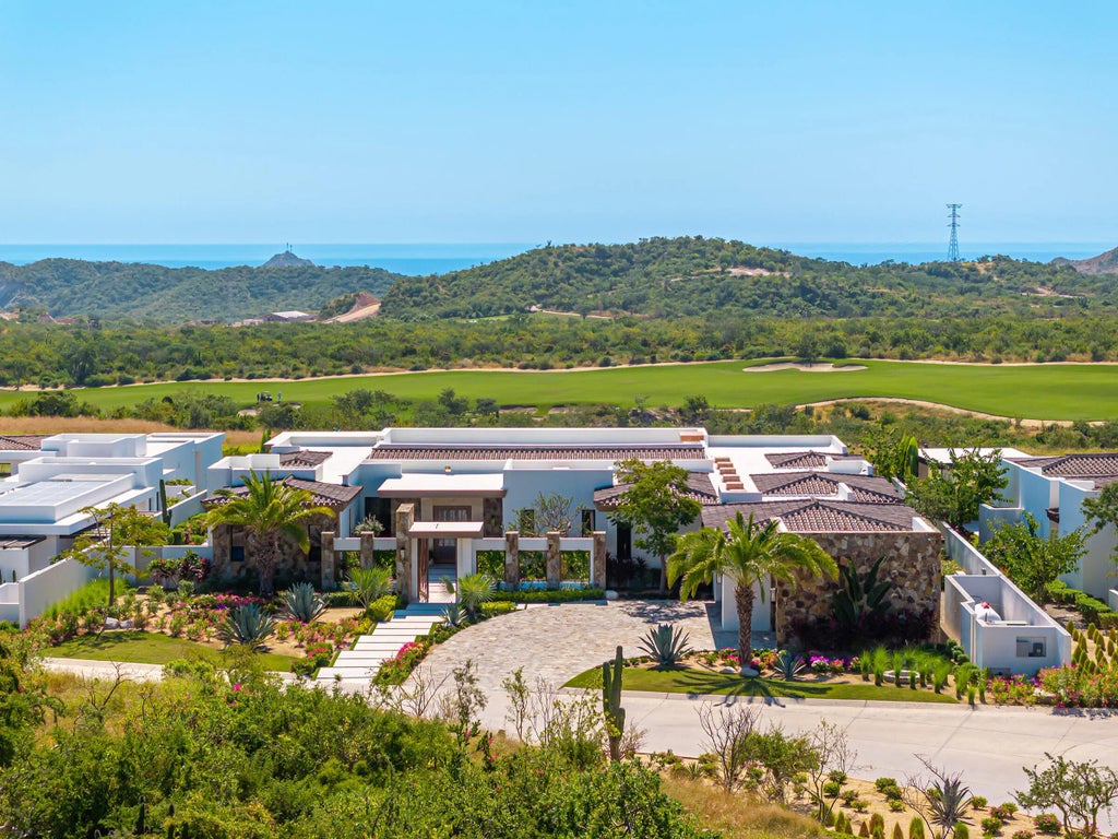 37 El Parque El Parque 37, San Jose Corridor