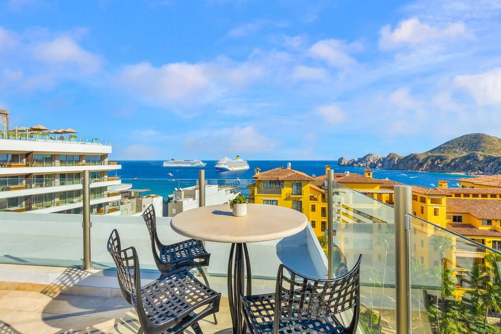 Private Rooftop Pool W/terrace Penthouse One Medano, Cabo San Lucas