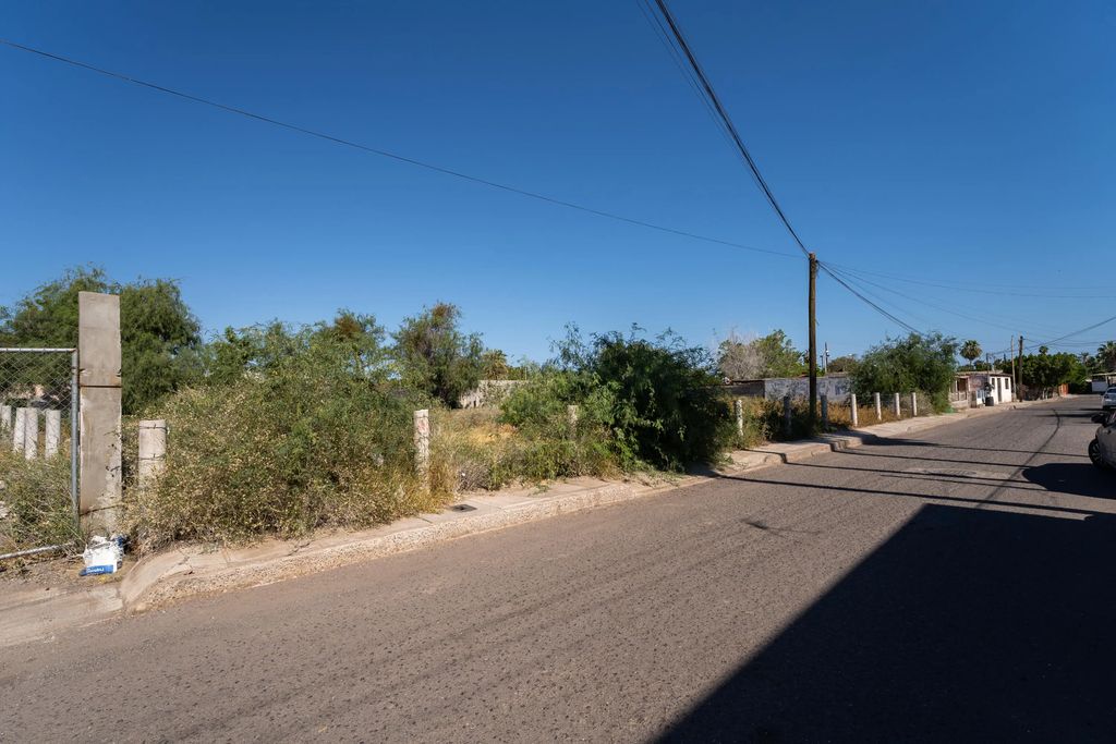 Residential Lot- Near Downtown, Loreto