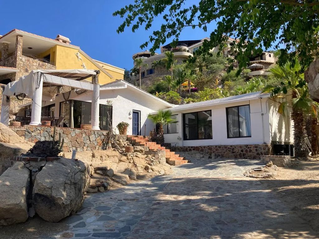 620 Plaza Santa Rita Casa Sacco, Cabo San Lucas