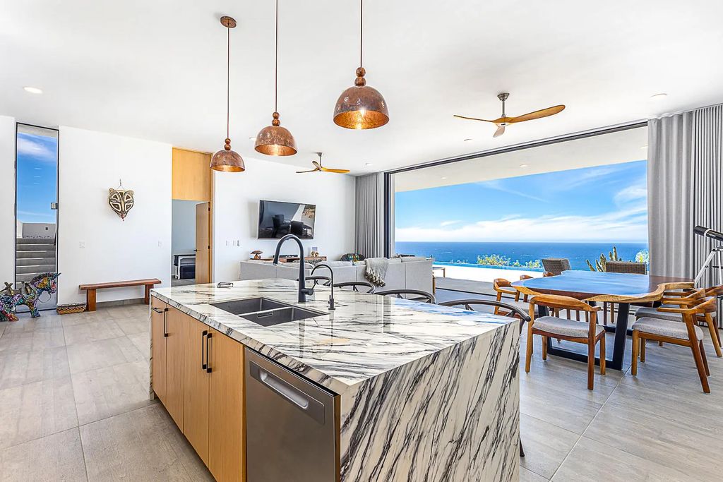 Lot 28 Boulevard Cabo Hills Casa Tranquila, Pacific