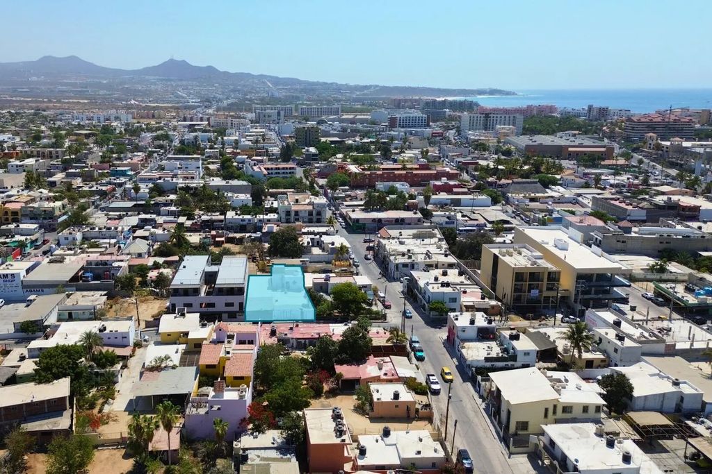 292 Ignacio Zaragoza Casa White, Cabo San Lucas