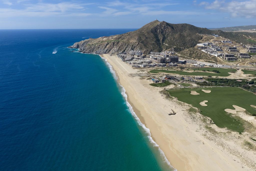 Lote Laguna, Pacific