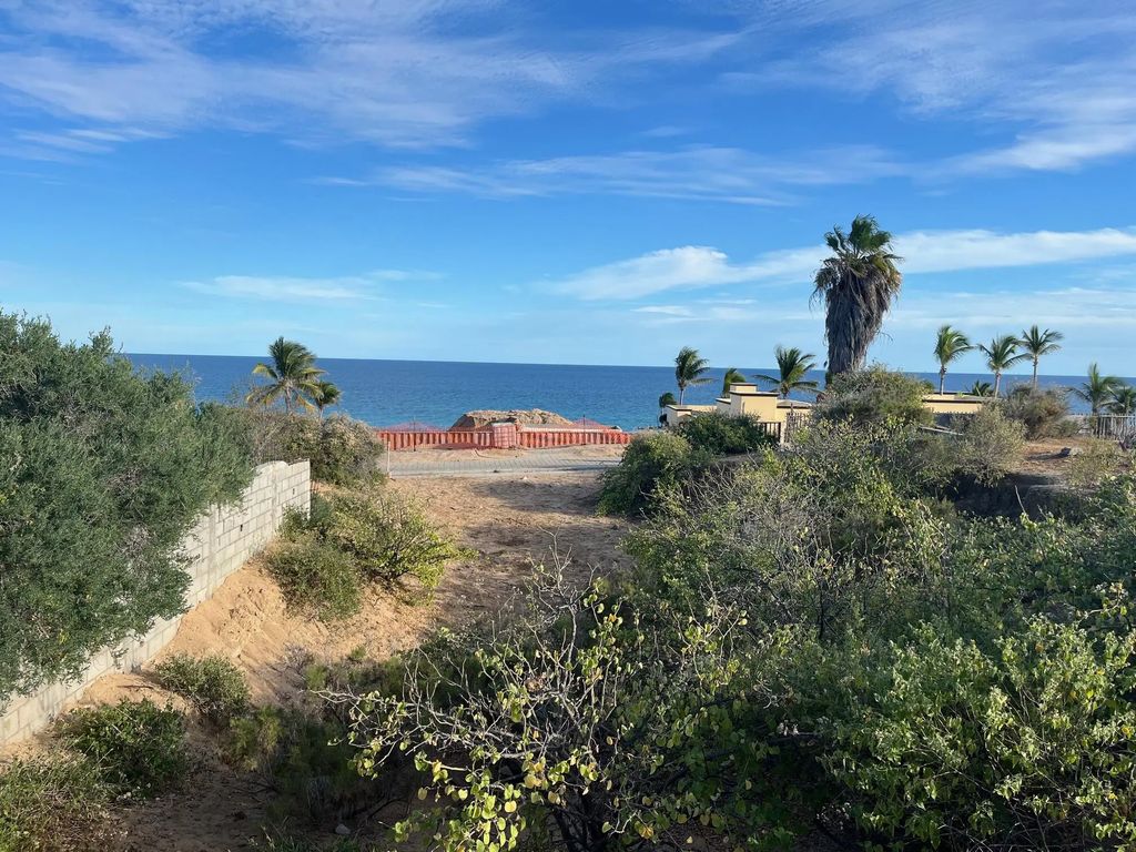 Calle Pez Vela Boca Del Salado 2nd Row, East Cape