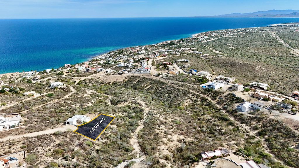 Vista Barriles, East Cape