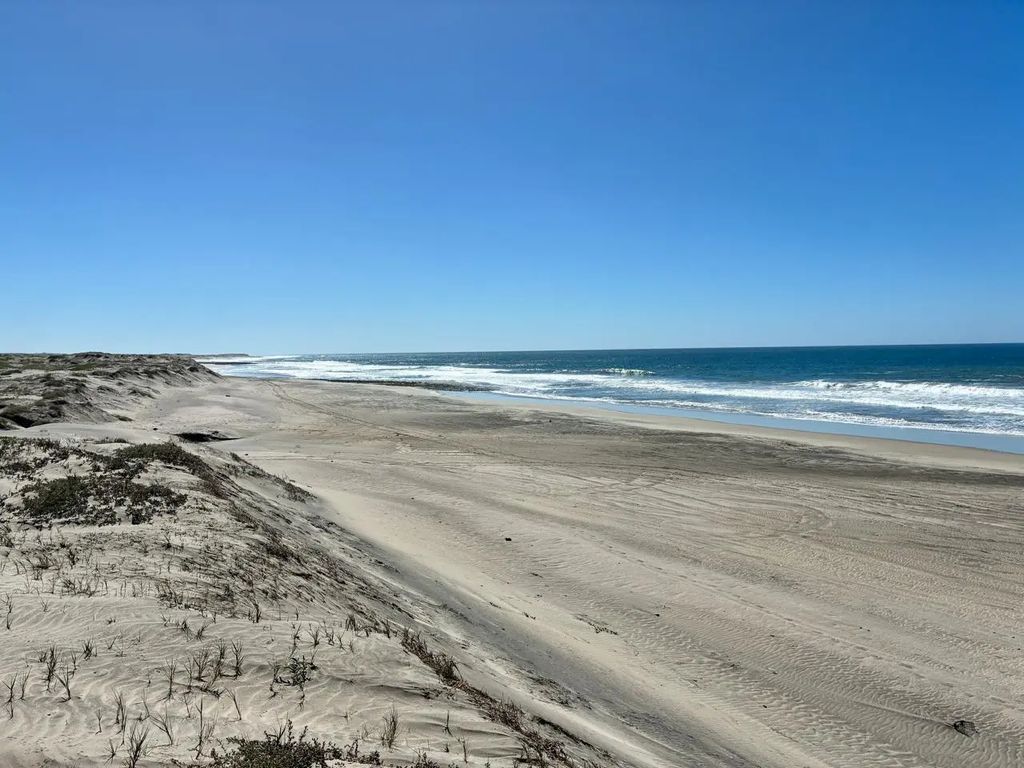 Lot 181 Acceso Beachfront Lot, La Paz