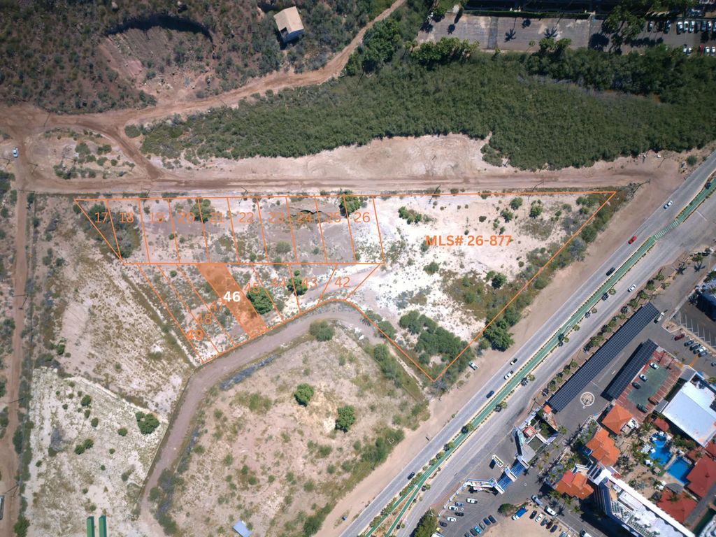 Marina Palmira Land-046, La Paz