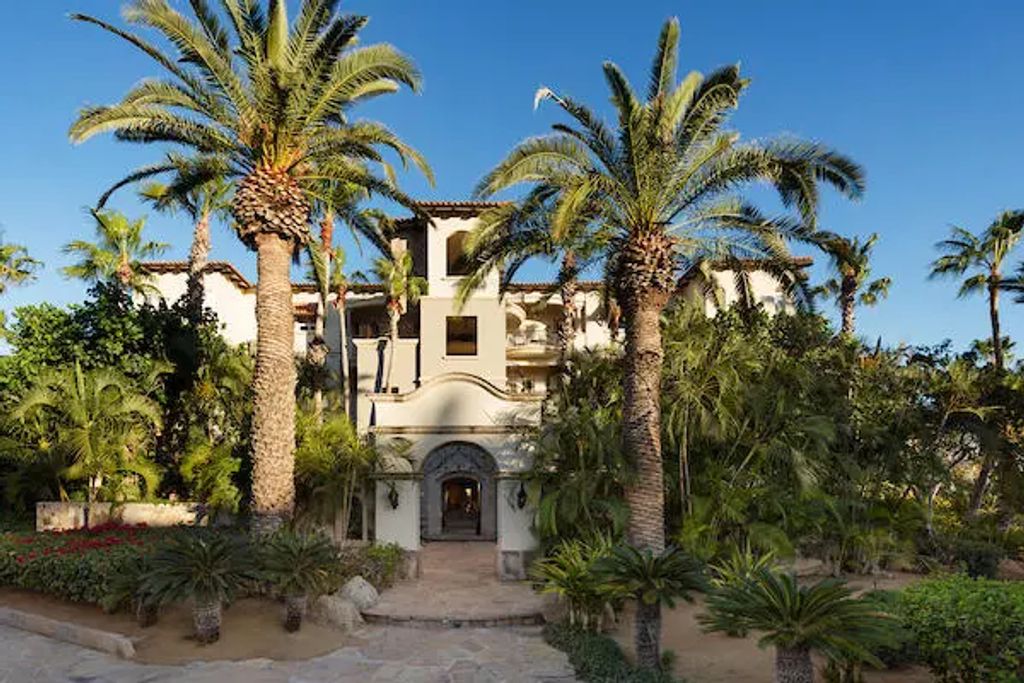 Auberge Private Residences Las Casonas, Cabo Corridor