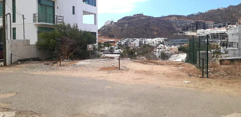 Los Mares Terreno Scotty, Cabo San Lucas