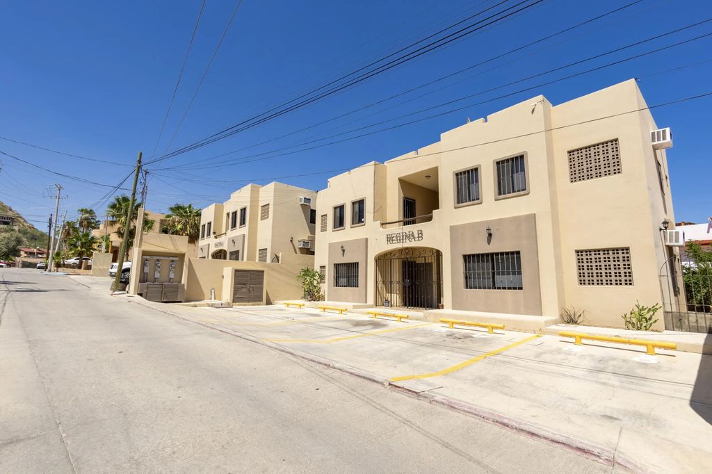 Lote 5 C. Constitucion Income-producing 8 Units, Cabo San Lucas