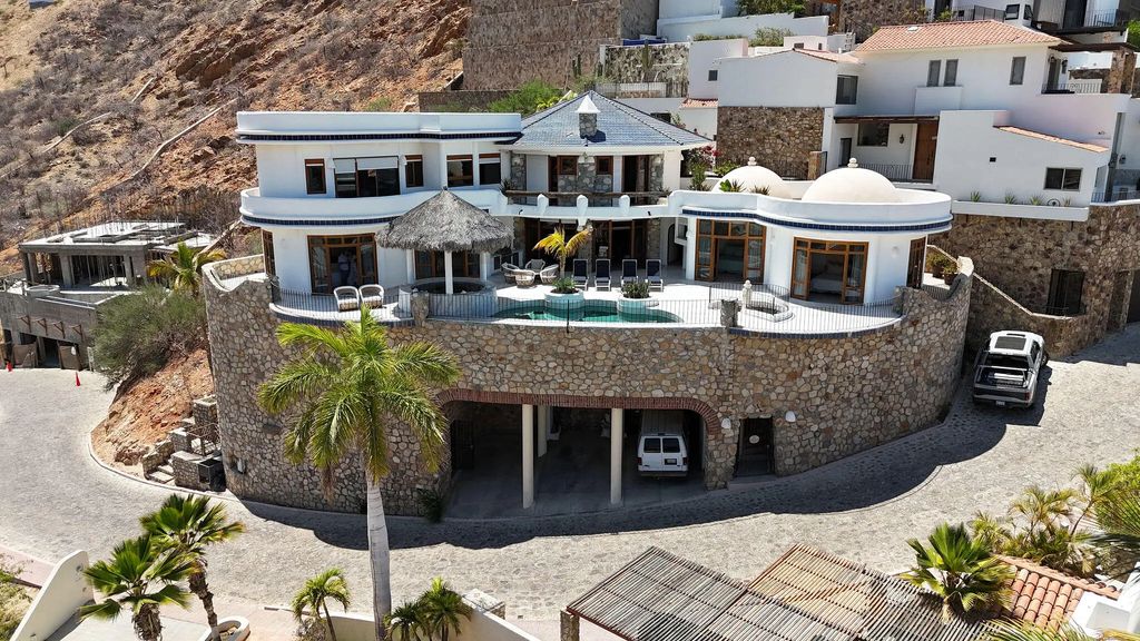175 Camino Grande Casa El Castillo, Cabo San Lucas