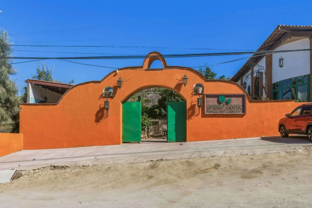 Yerbasanta Restaurante, Cabo San Lucas