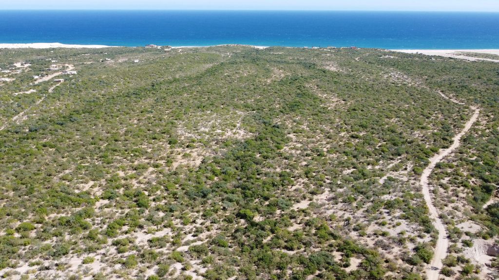 Boca Del Salado, East Cape
