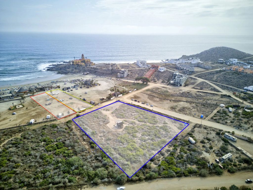 Oceanfront Prime Location Development Parcel, Pacific
