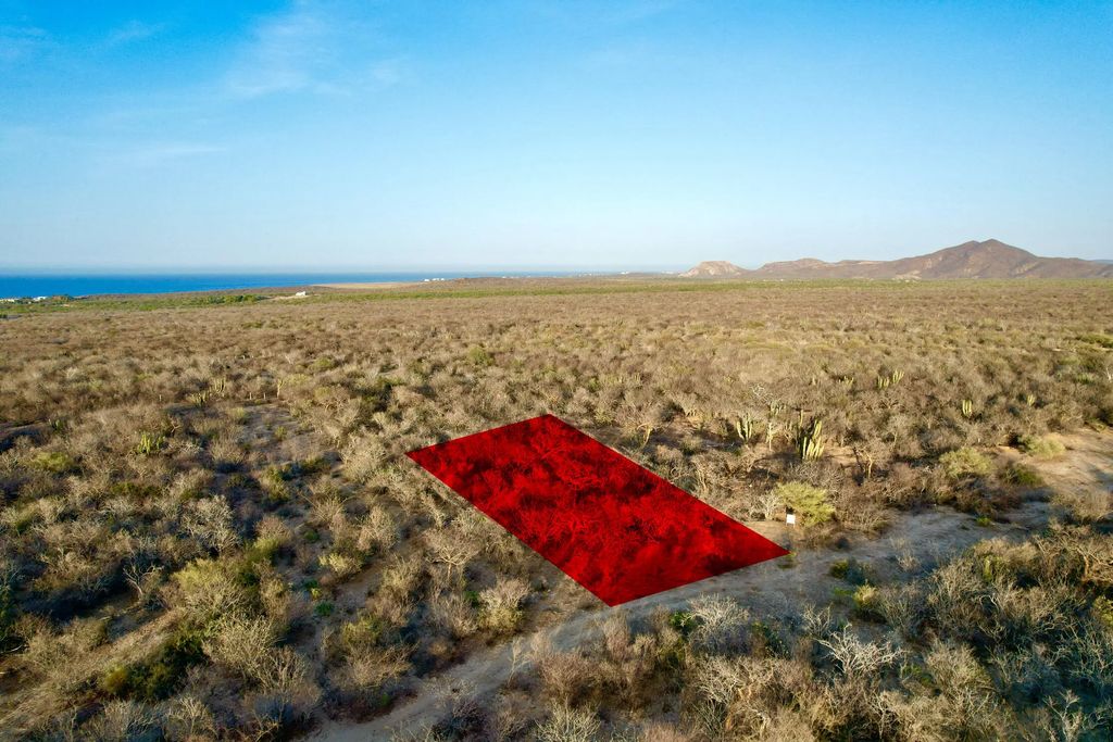 Flat Top View Lot., East Cape