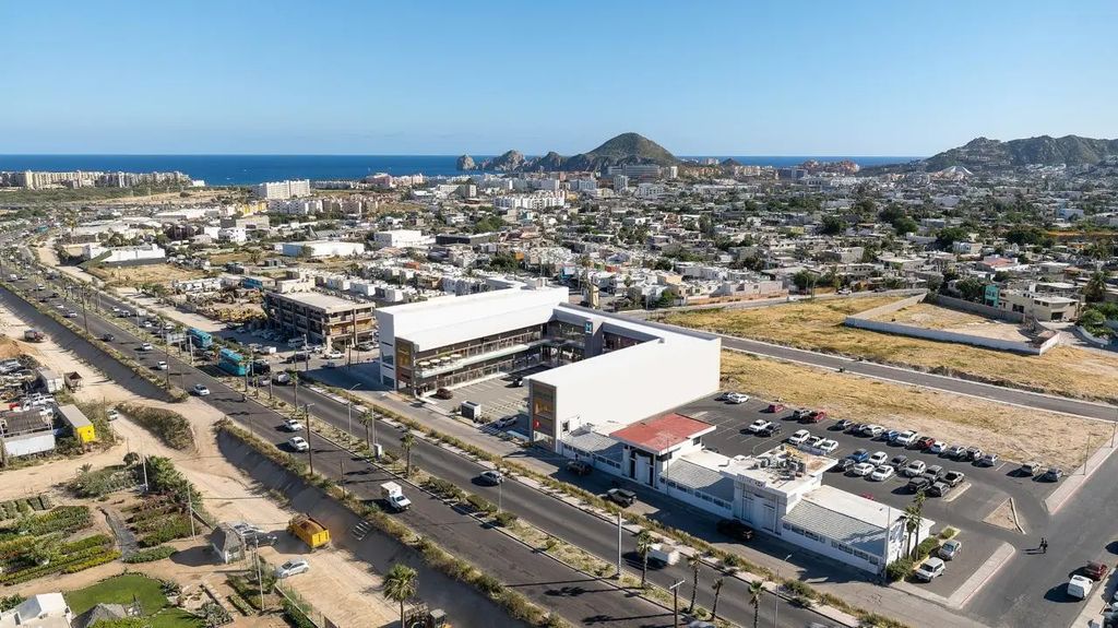 Plaza Magnus Center, Cabo San Lucas