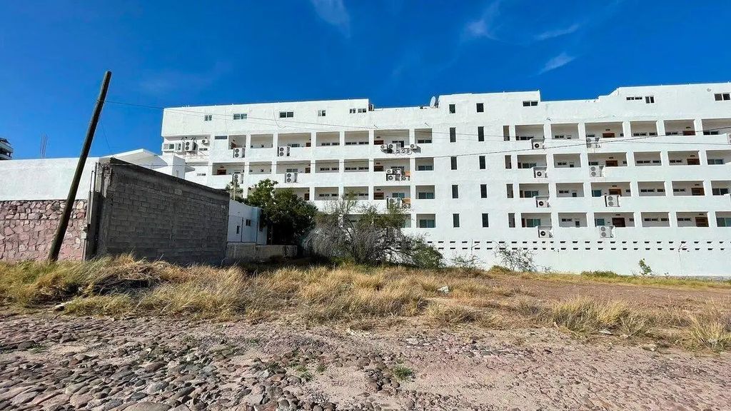 Paseos Del Cortes  Lote #08, La Paz