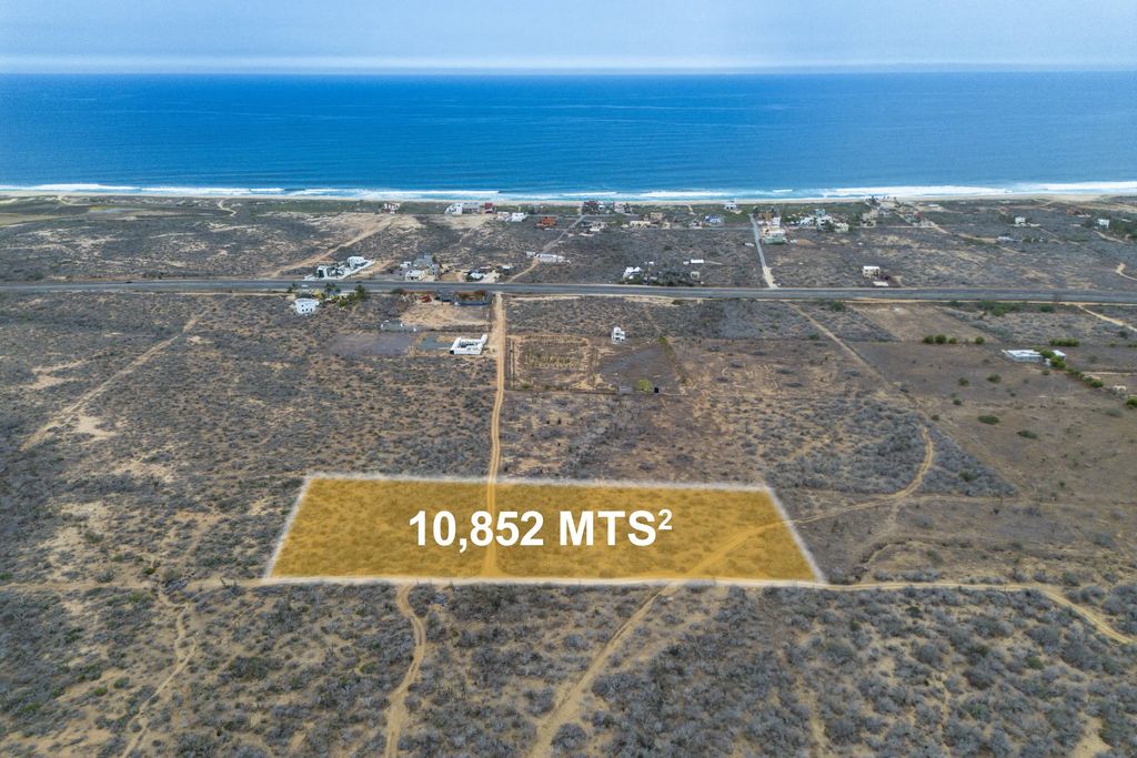 Lote Salitral Cerritos, Pacific