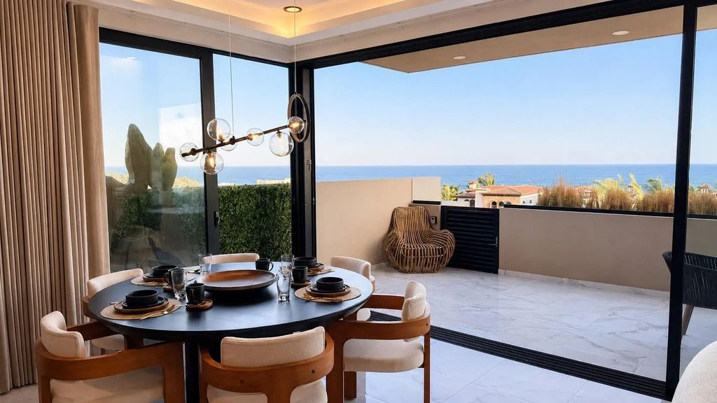 Pacific Bay Luxury Residences, Pacific