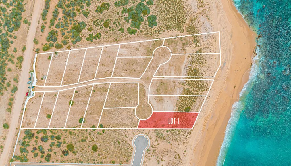 Beachfront Zafiro Homesite 1, East Cape