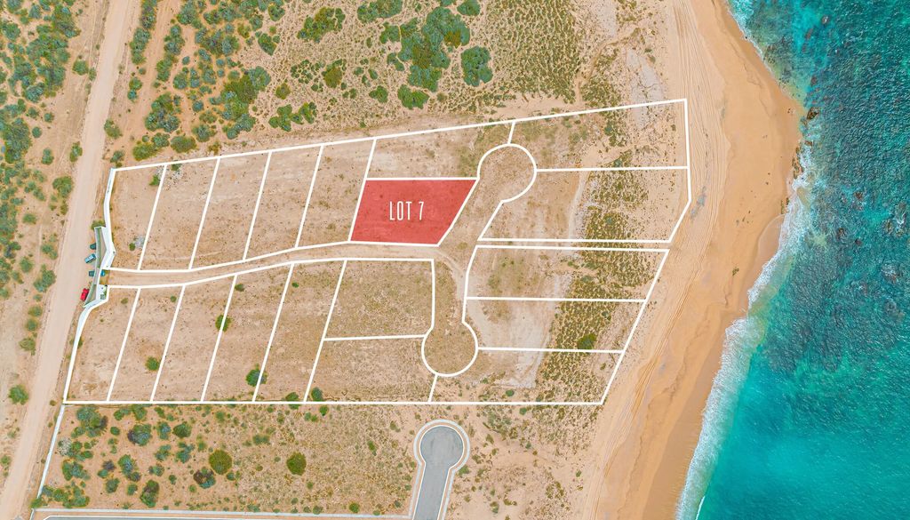Zafiro Homesite 7, East Cape
